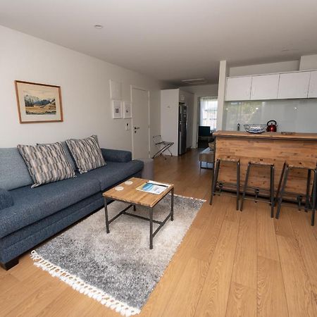 Cairnsmore Apartment Lake Tekapo Exteriör bild